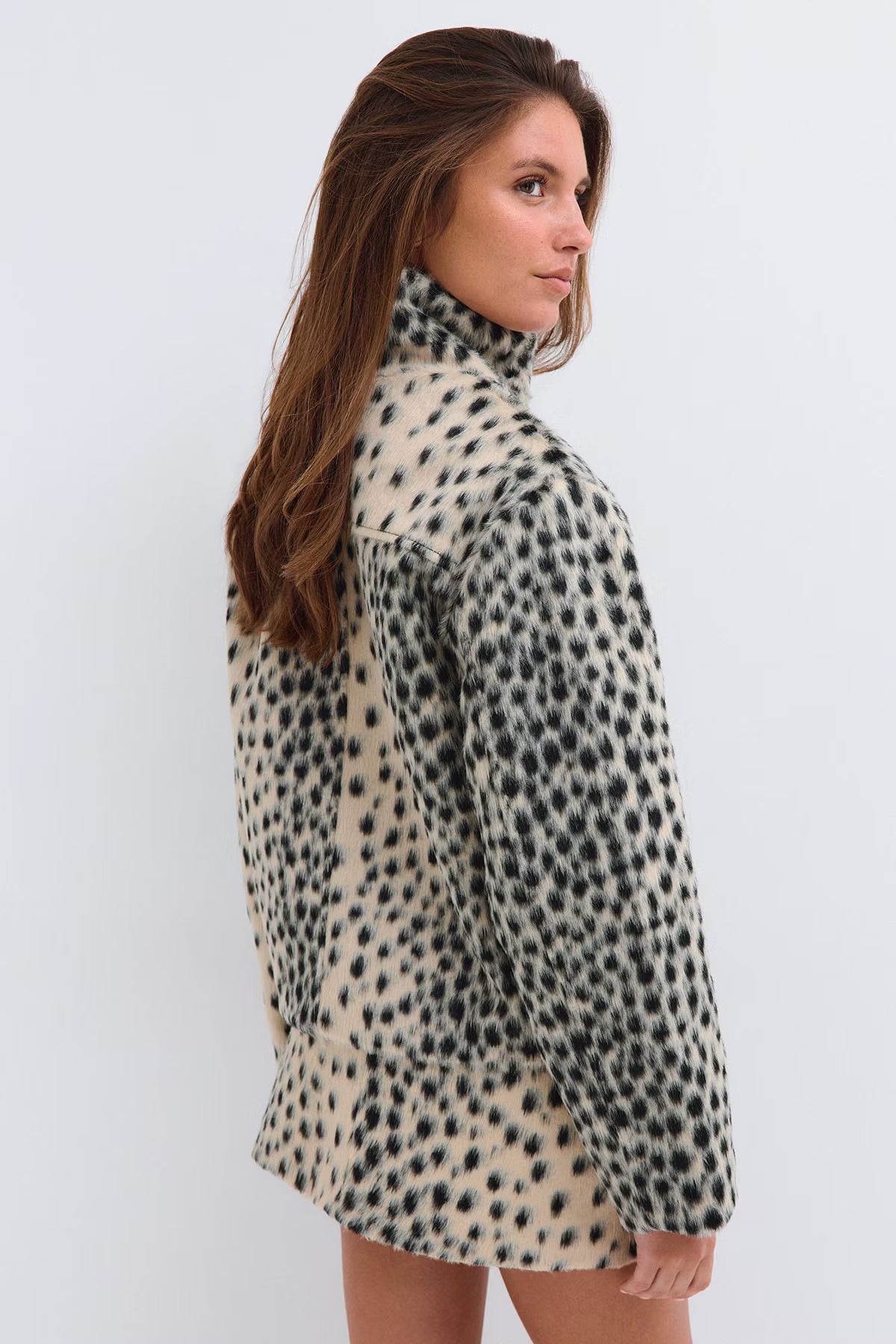 Veste Sofia léopard, vue de trois quarts